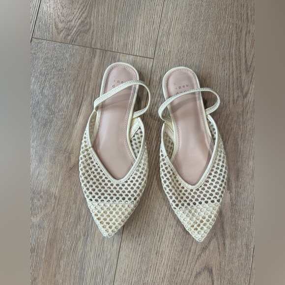 a.n.a Mesh Pointed Toe Slingback Flats Cream Size 6 Woven Texture - Picture 1 of 3